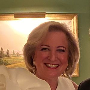 Meet your Posher, Heather m.